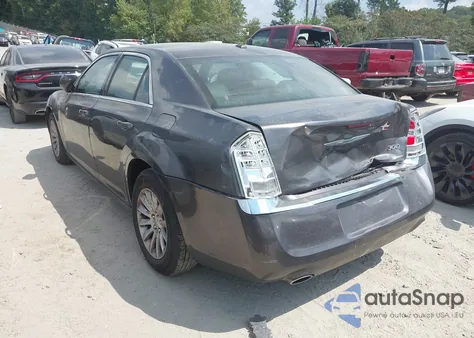 2013 Chrysler 300 Motown z USA, uszkodzony, nr VIN 2C3CCAAG3DH588343